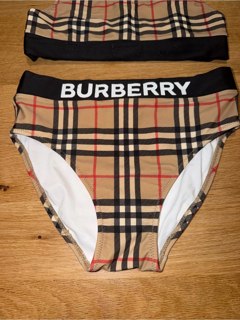 Skirt Subcategory Identification
